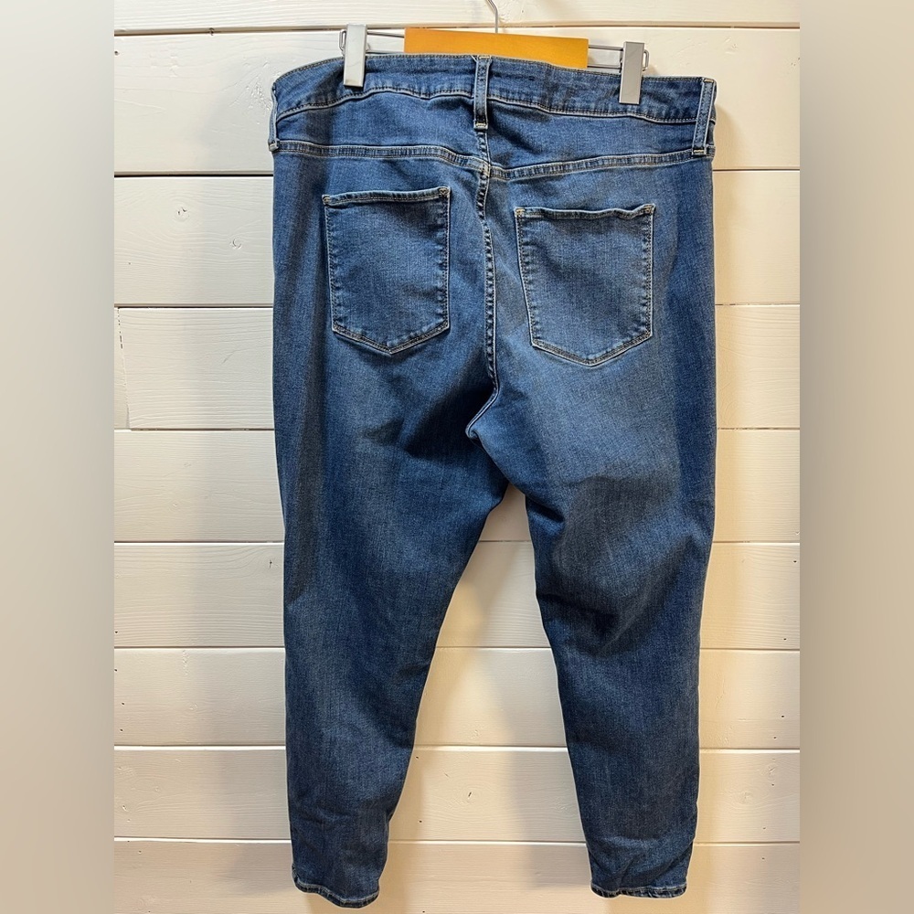 GAP – BLUE DENIM UNIVERSAL JEGGING MID RISE – SIZE 35/20 REGULAR - Picture 7 of 10
